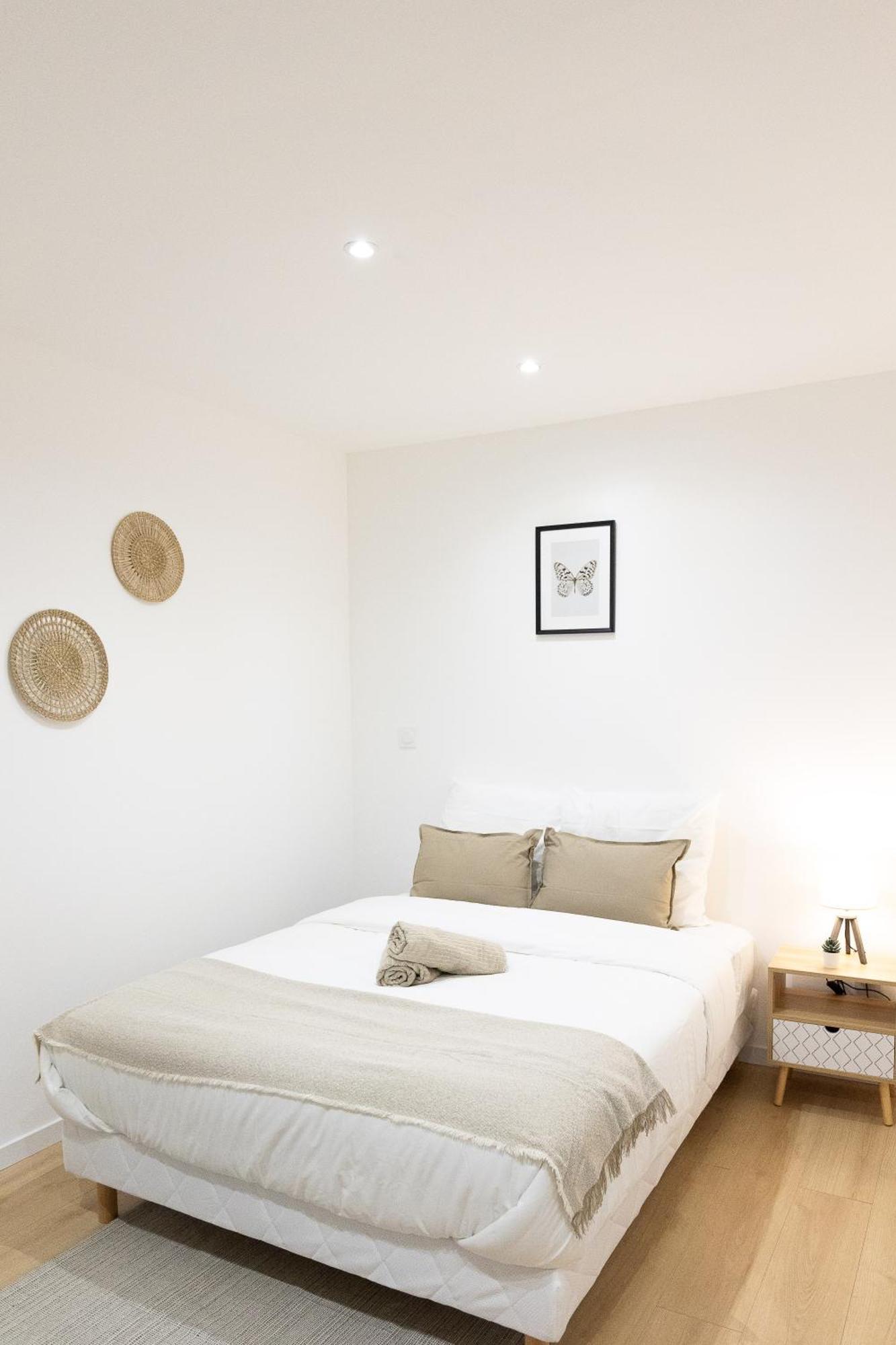 1225Location Apartment Cambrai Bagian luar foto