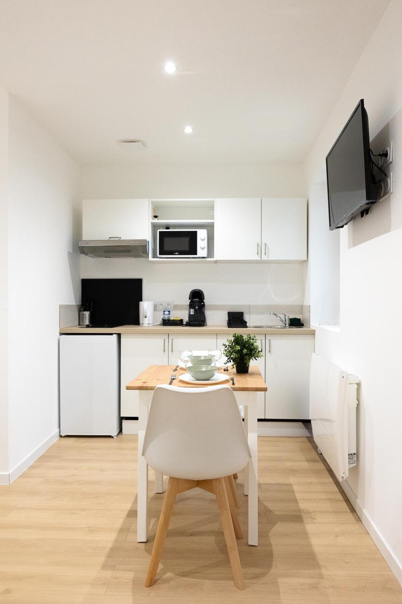 1225Location Apartment Cambrai Bagian luar foto