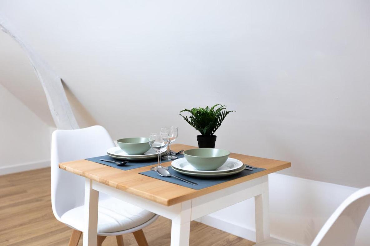 1225Location Apartment Cambrai Bagian luar foto